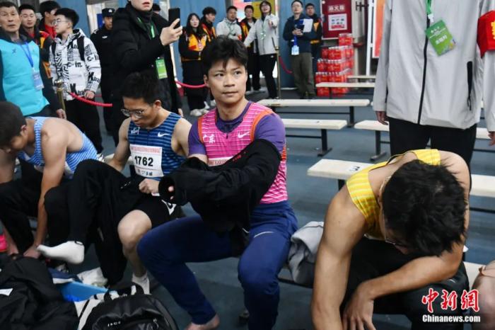 6秒70成就成都首秀：苏炳添完成王者归来并为巴