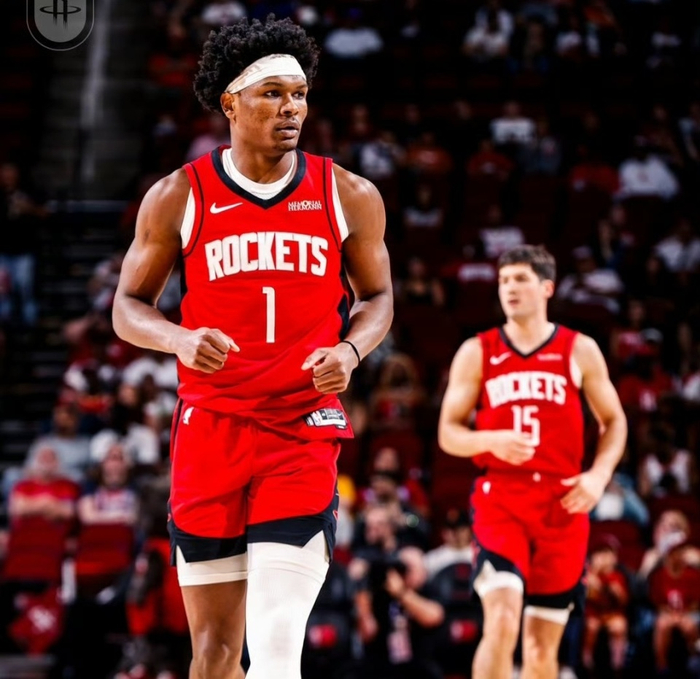 火箭锁定季后赛席位 面临伤病与强敌挑战